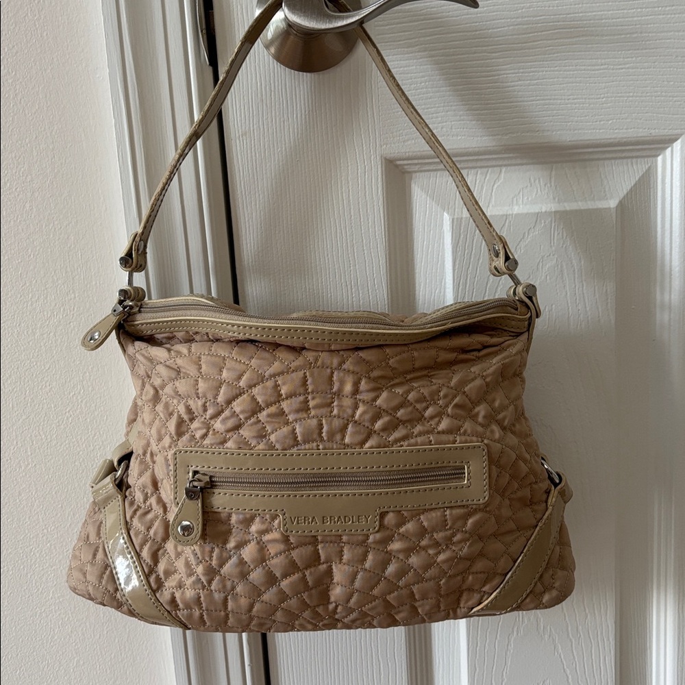 Vera Bradley Quilted Beige Shoulder Bag - Picture 1 of 5